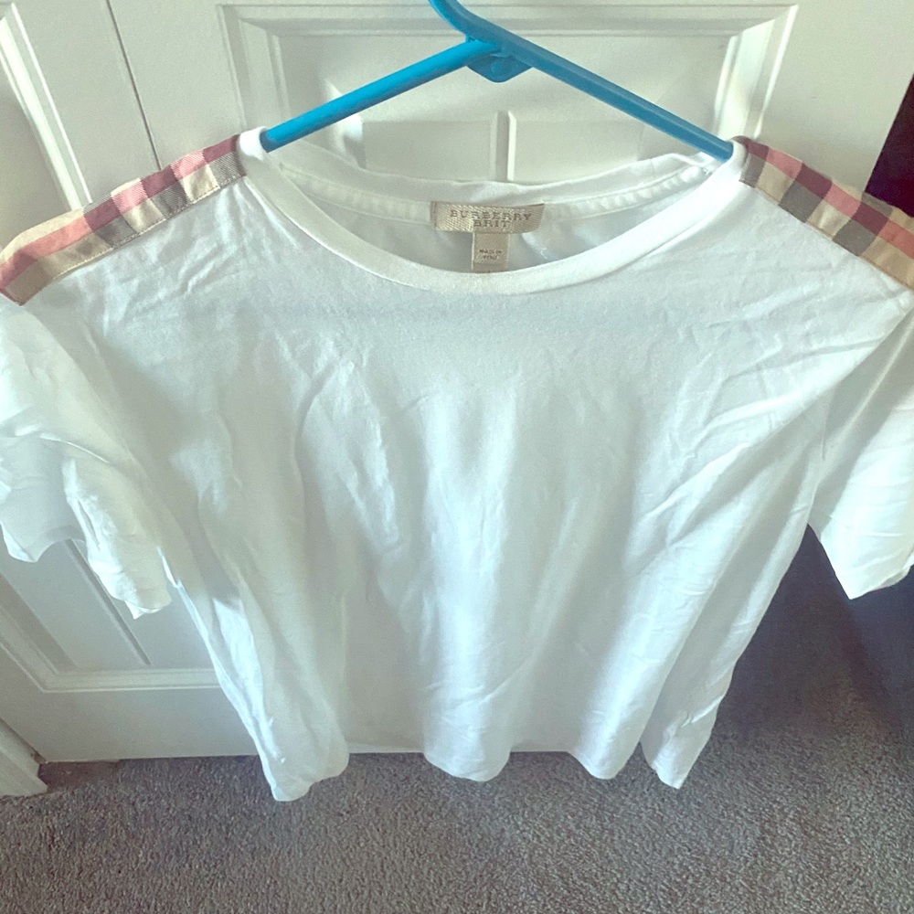 Burberry T Shirt with signature Logo